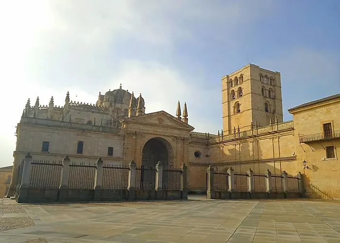Mirador De Las Cigueenas